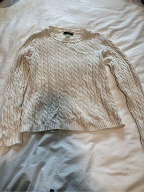 Parkhurst Cream Cable-Knit Crewneck Sweater
